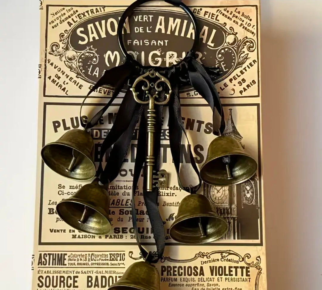 Spirit bells w key